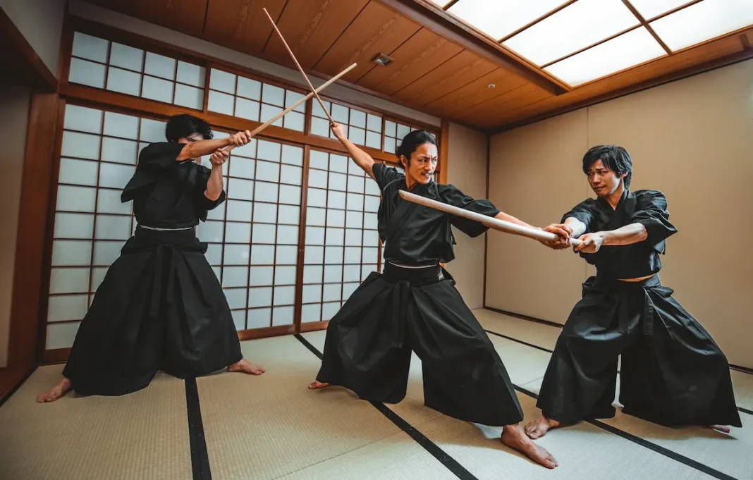 Tout savoir sur le ninjutsu : l’art de la survie shinobi