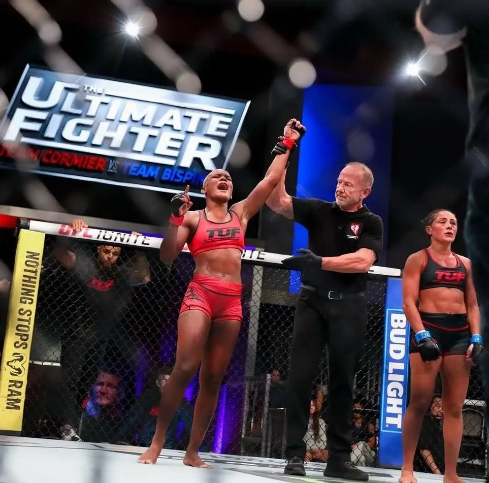 TUF 34 : Delphine Benouaich éliminée par Valesca Machado, qui file en finale face à Melissa Amaya